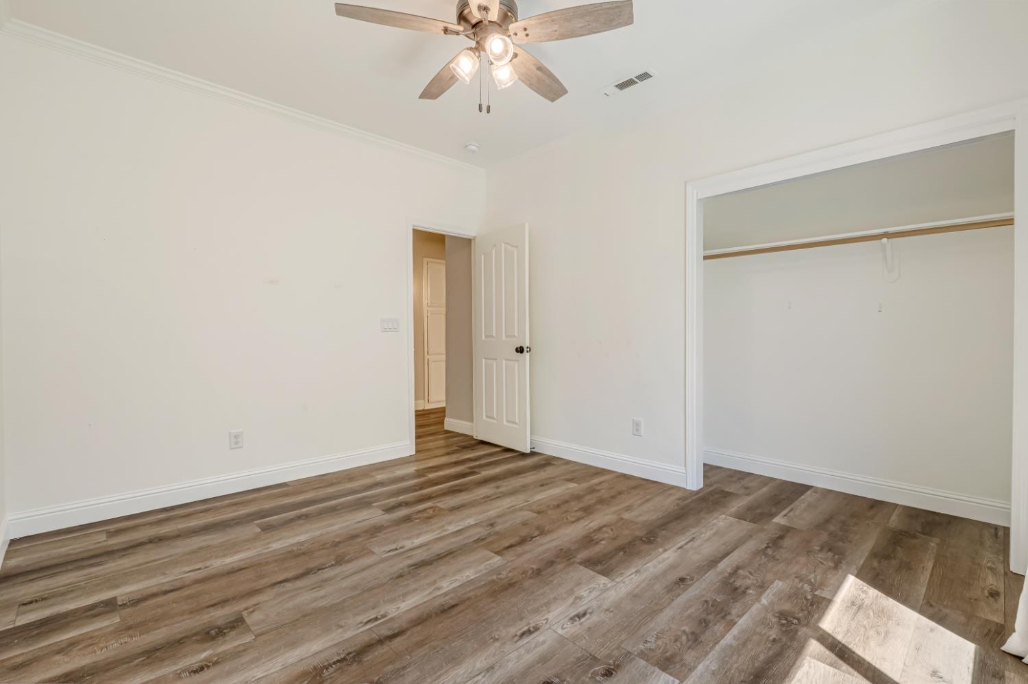 1746 El Paso Ave, Clovis, CA 93611