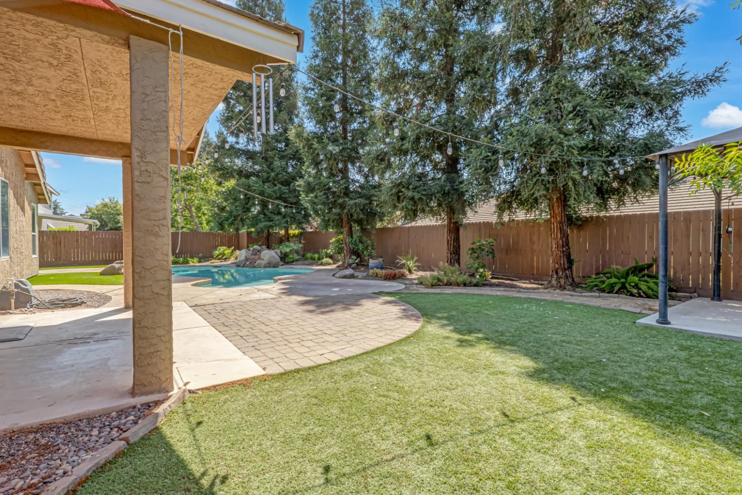 1746 El Paso Ave, Clovis, CA 93611