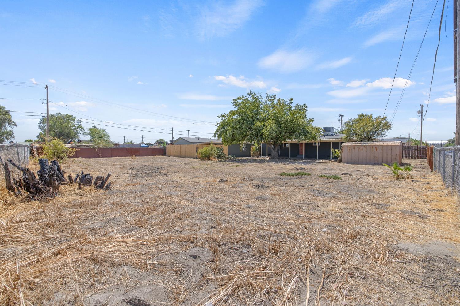 19415 Empire St, Stratford, CA 93263