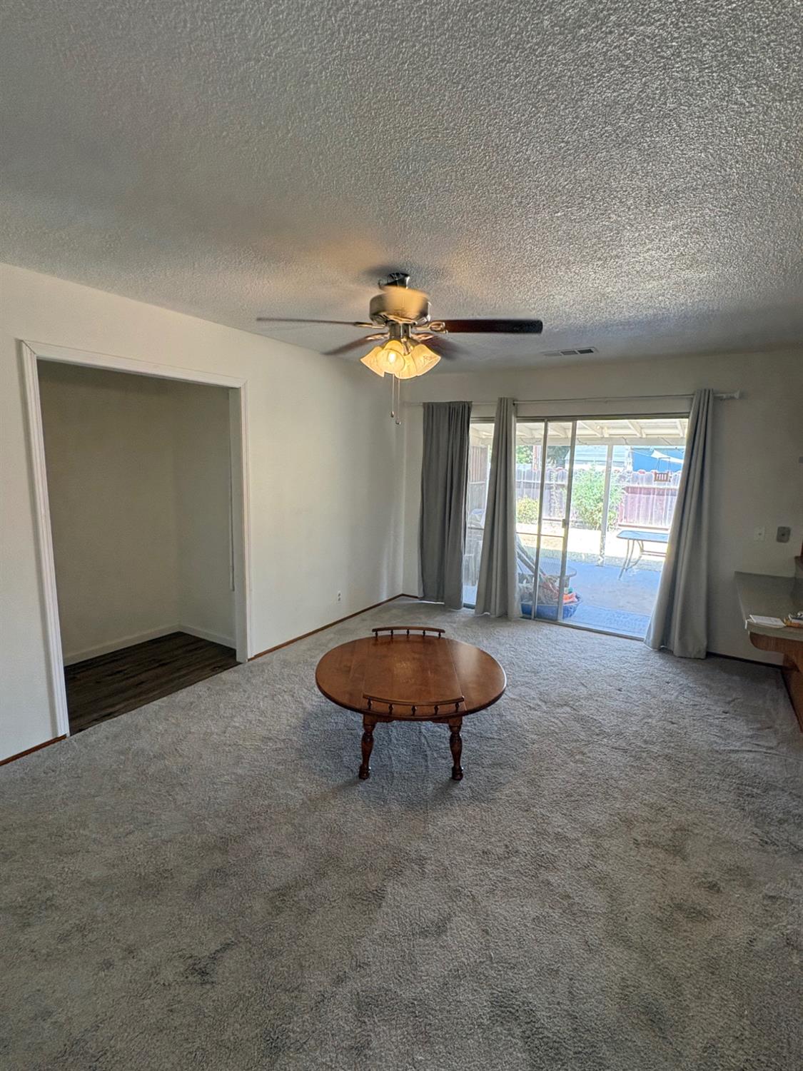 2106 5Th St, Sanger, CA 93657