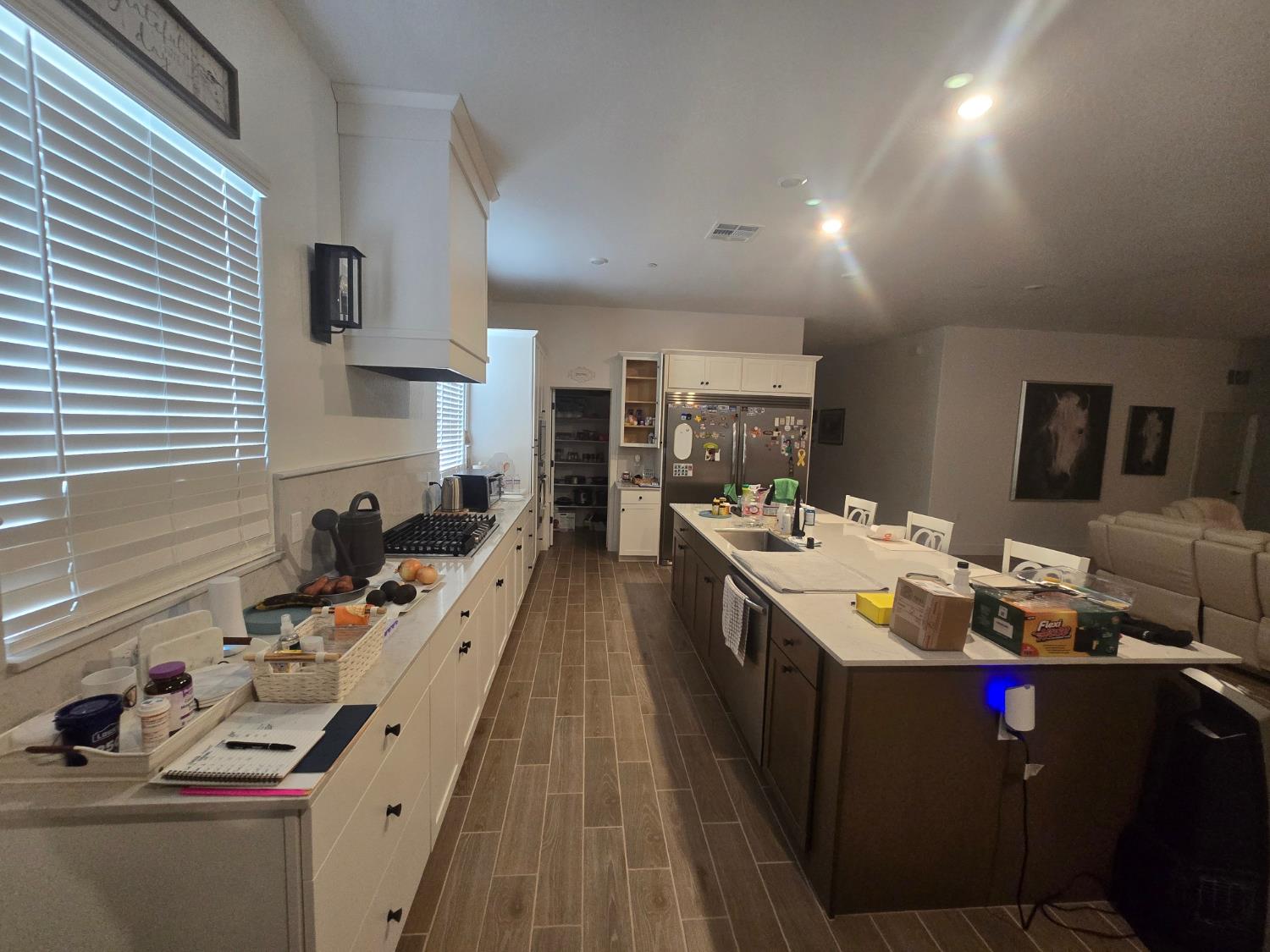 702 Atlantica Dr S, Madera, CA 93636