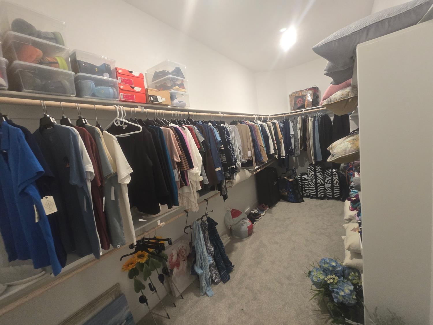 702 Atlantica Dr S, Madera, CA 93636