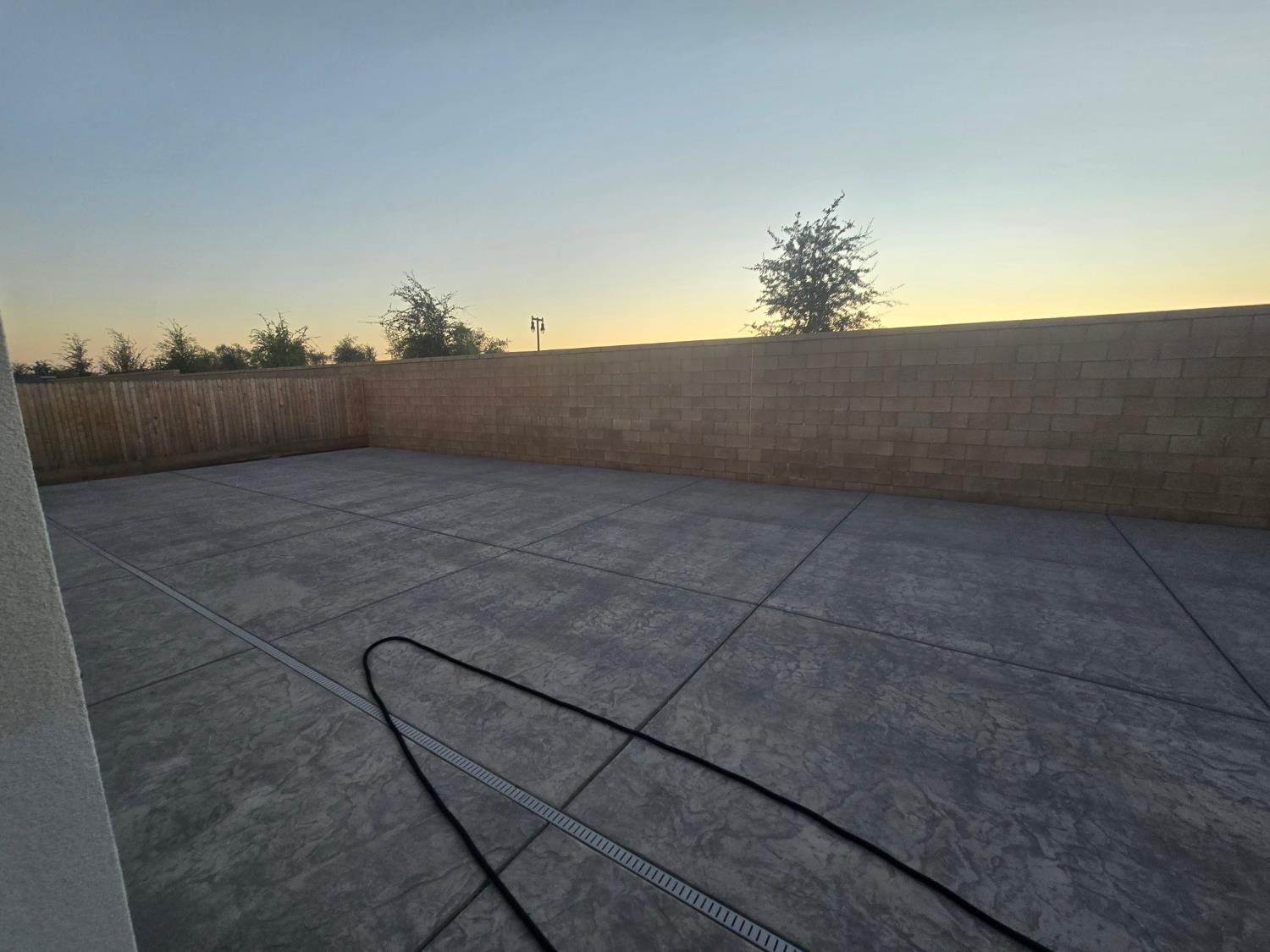 702 Atlantica Dr S, Madera, CA 93636