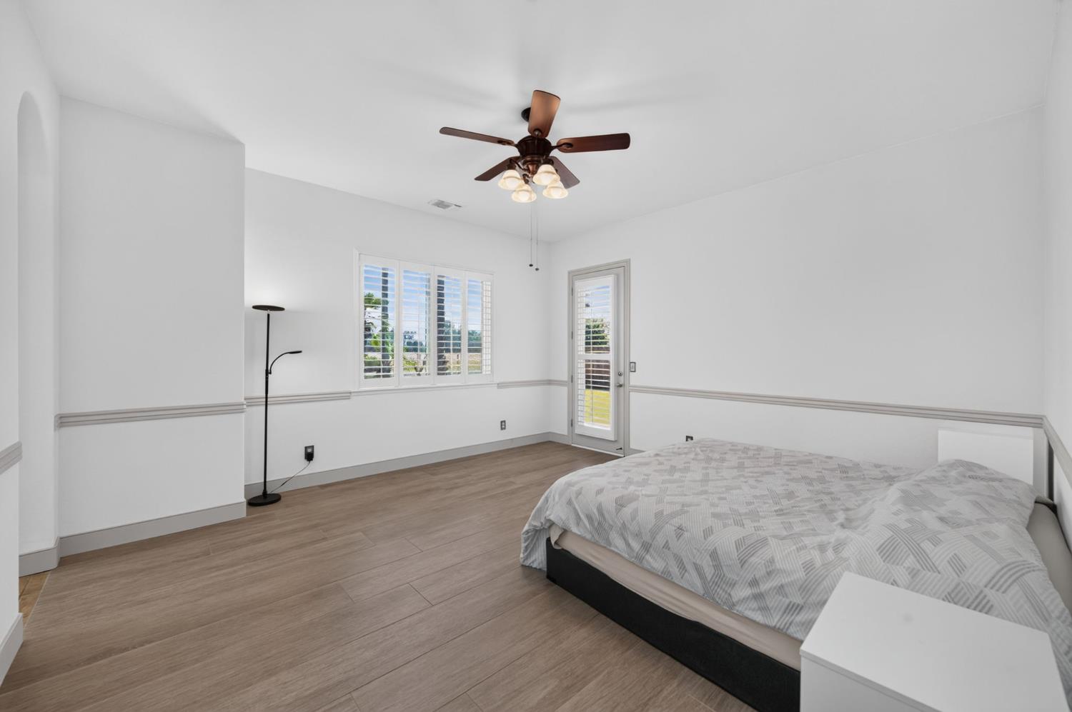 2392 Trenton, Clovis, CA 93619