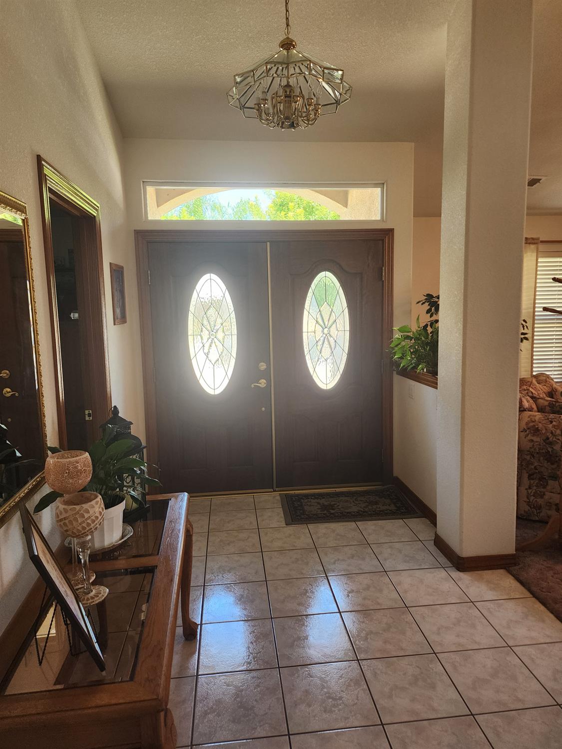 1717 E Ash Ave, Tulare, CA 93274