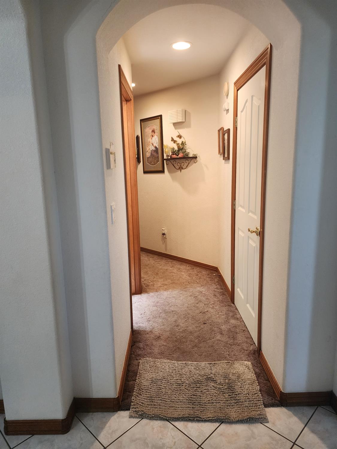 1717 E Ash Ave, Tulare, CA 93274
