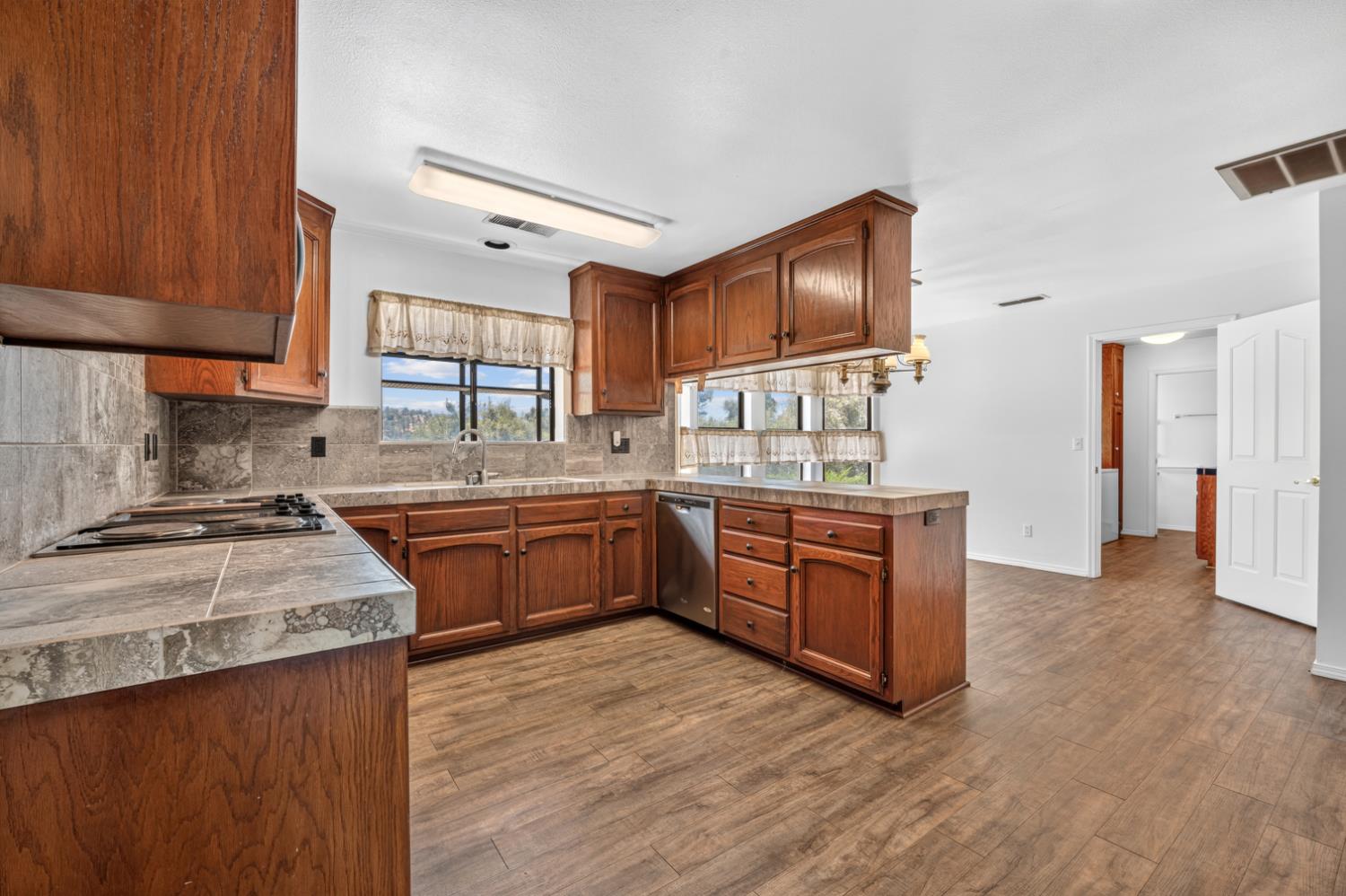 32540 Water Gultch Rd, Coarsegold, CA 93614