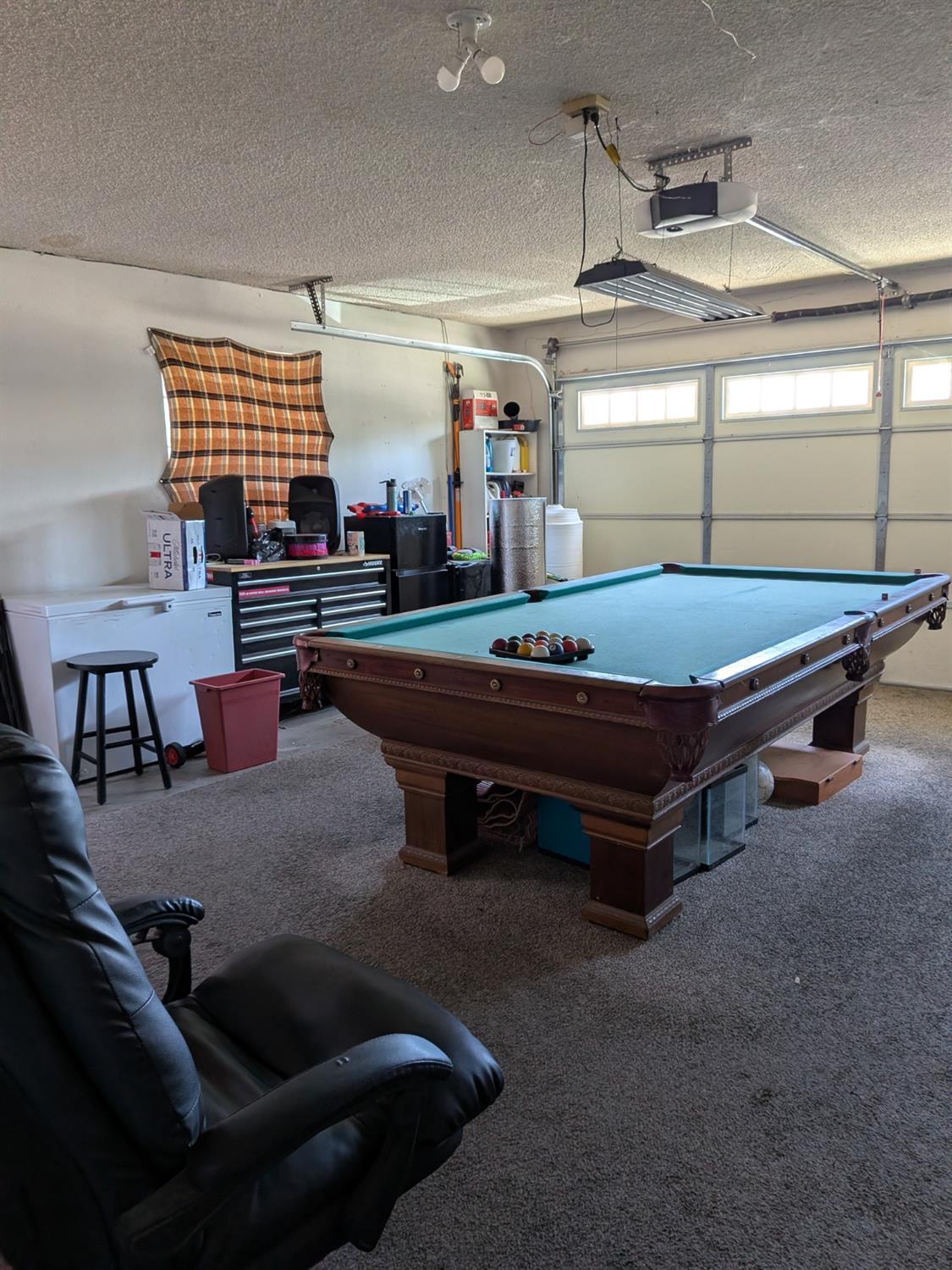 263 N Adrian Ave, Fresno, CA 93727