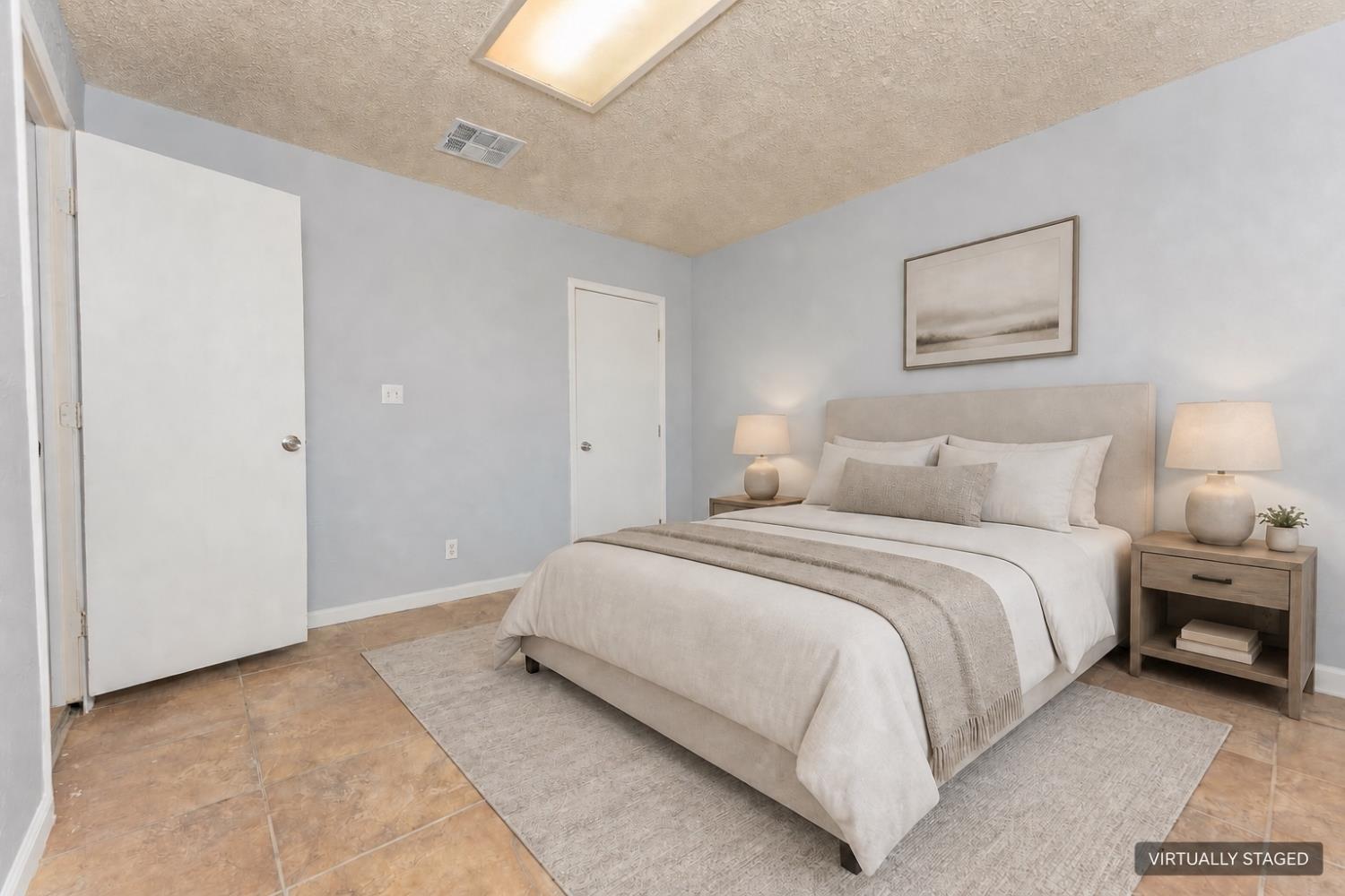 200 W Sierra Way, Dinuba, CA 93618