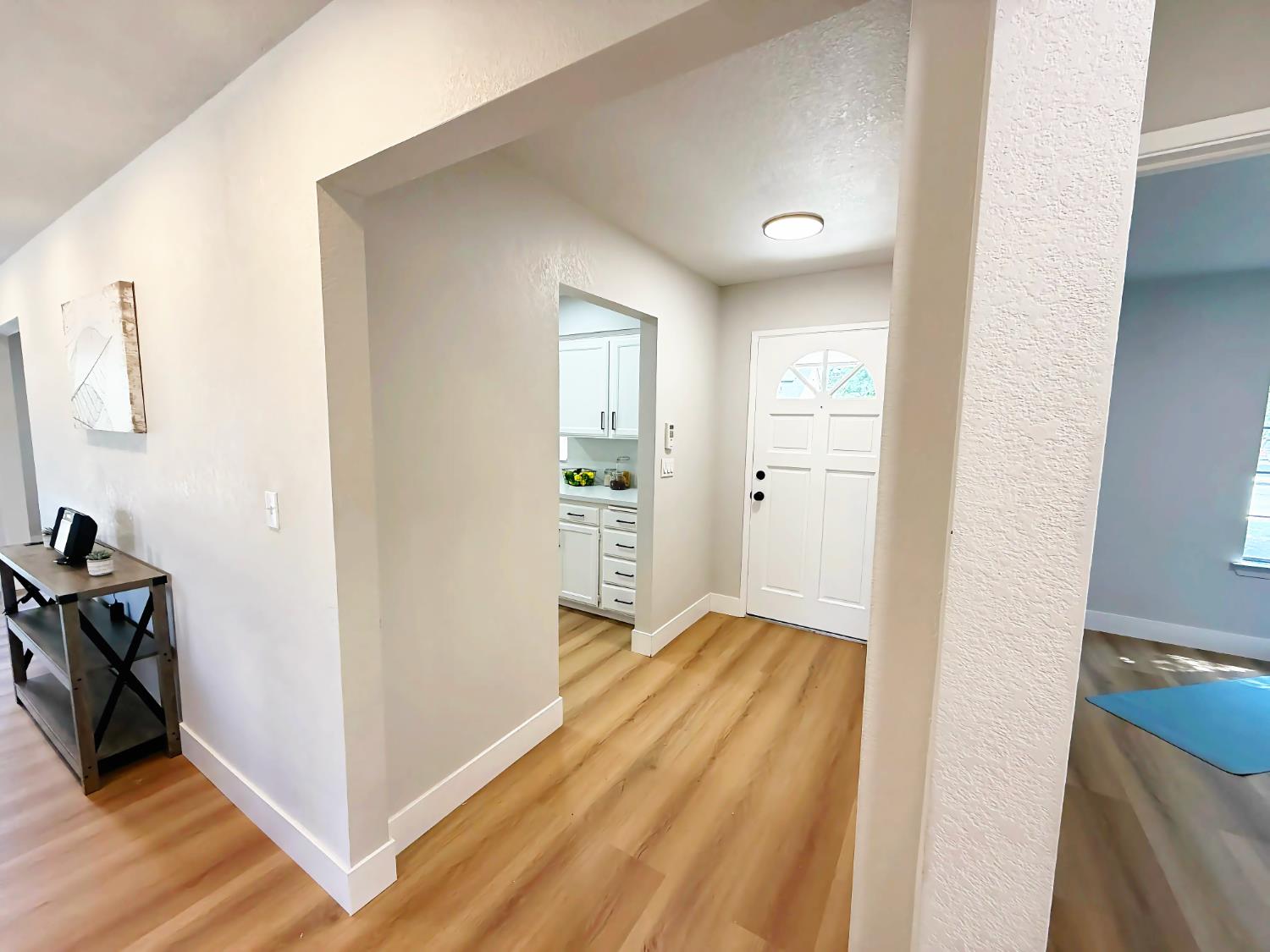 2022 E Cromwell Ave, Fresno, CA 93720