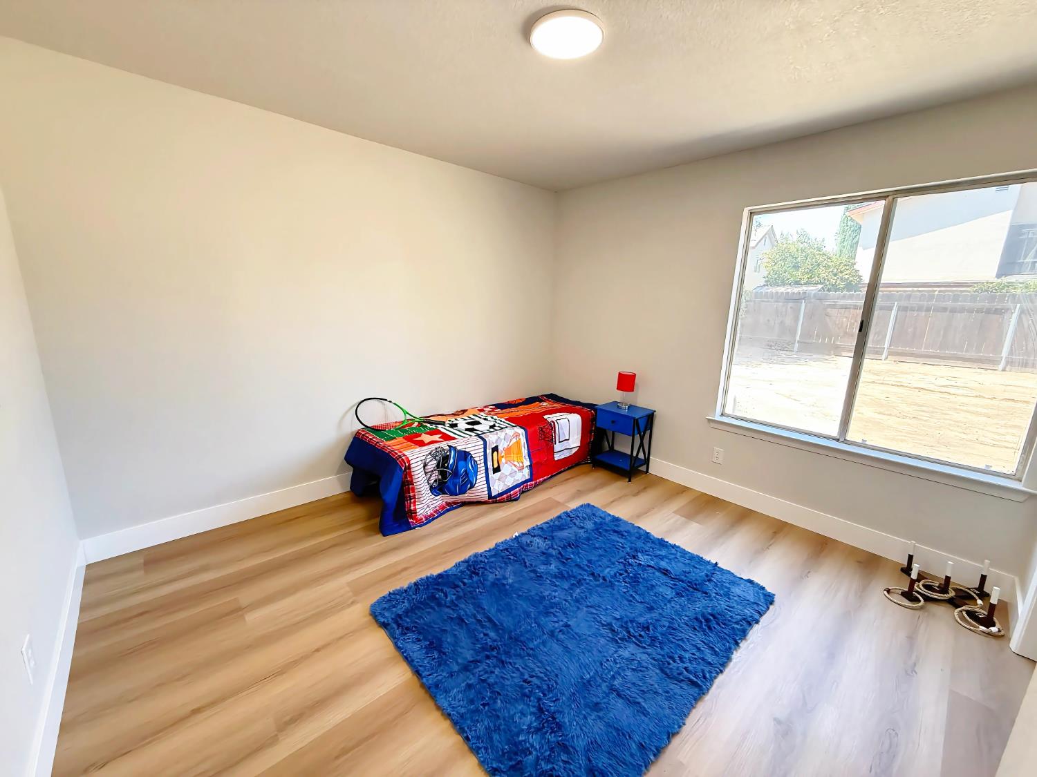 2022 E Cromwell Ave, Fresno, CA 93720