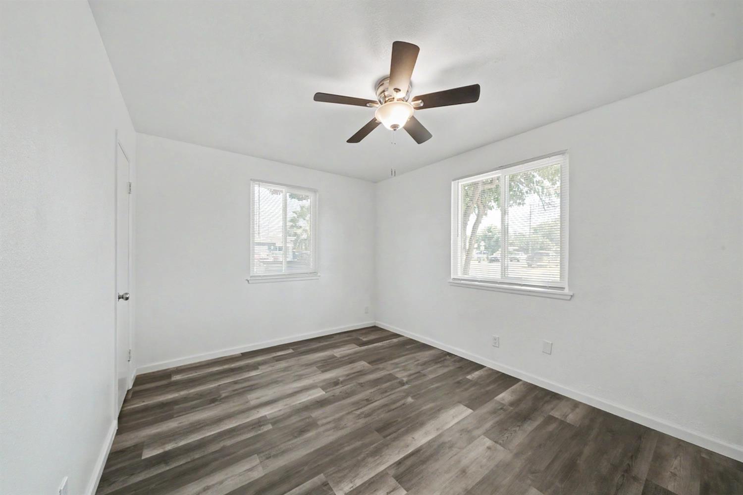 2743 E Ashcroft Ave, Fresno, CA 93726