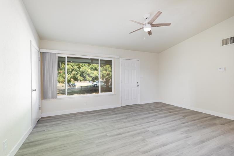 6302 N Glenn Ave, Fresno, CA 93704