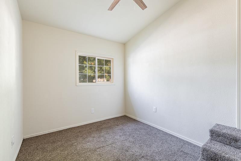6302 N Glenn Ave, Fresno, CA 93704