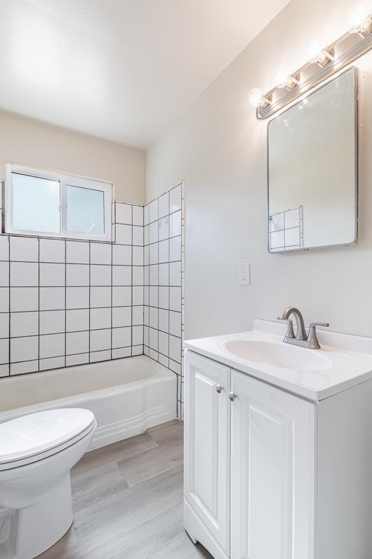6302 N Glenn Ave, Fresno, CA 93704