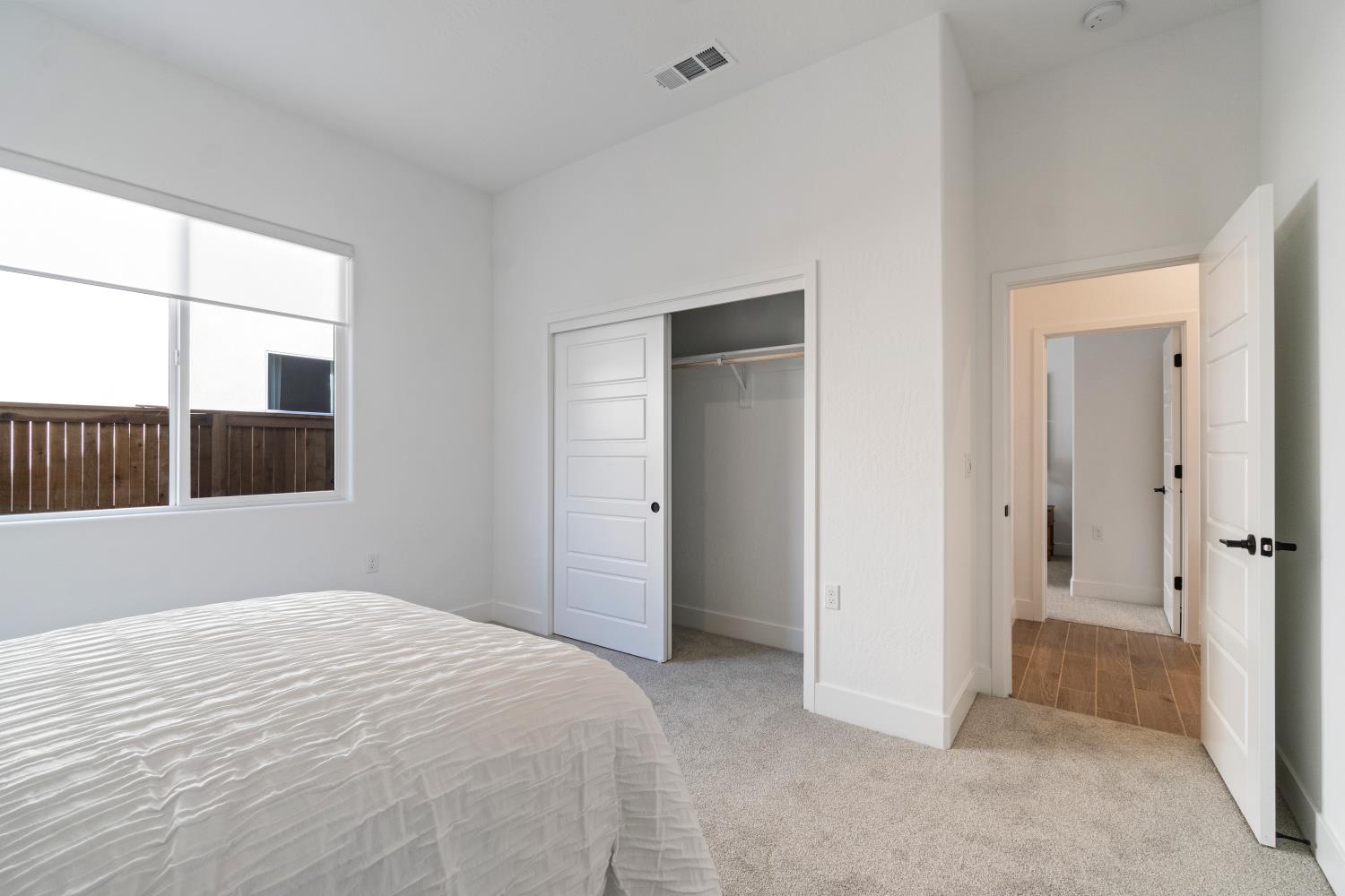 2283 N Argyle Ave, Clovis, CA 93619