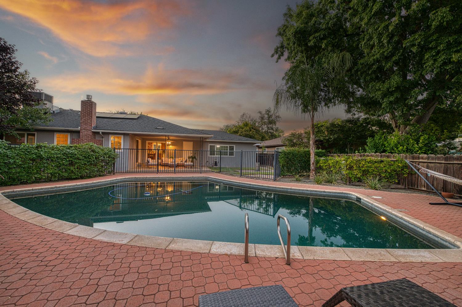 1519 W Ellery Way, Fresno, CA 93711