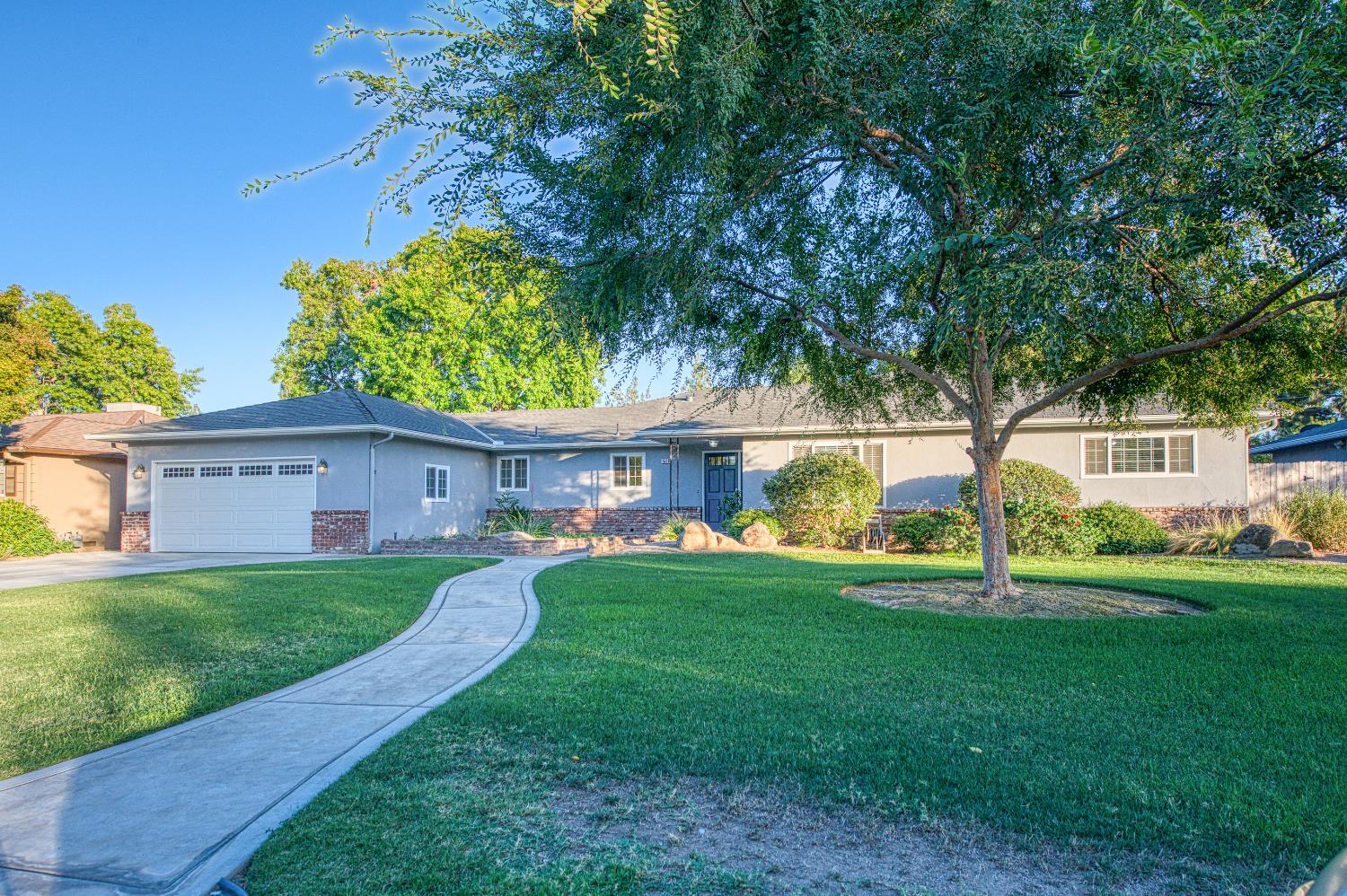 1519 W Ellery Way, Fresno, CA 93711