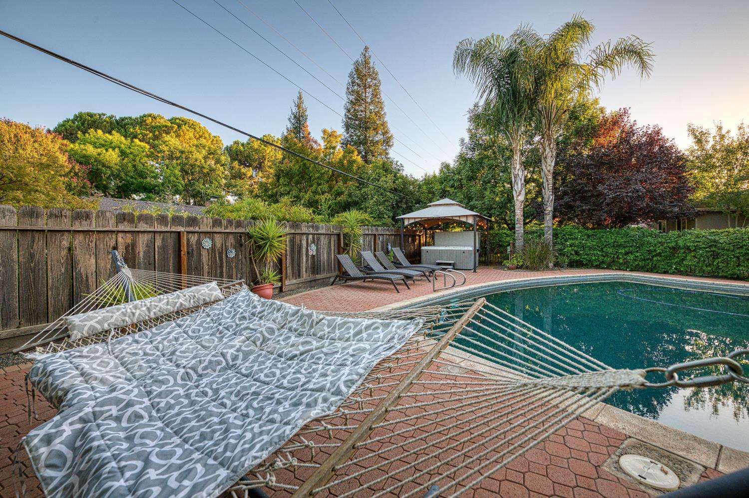 1519 W Ellery Way, Fresno, CA 93711