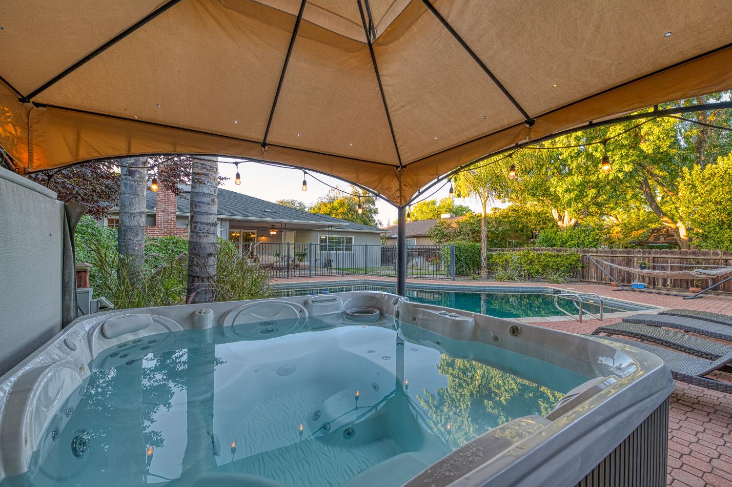 1519 W Ellery Way, Fresno, CA 93711