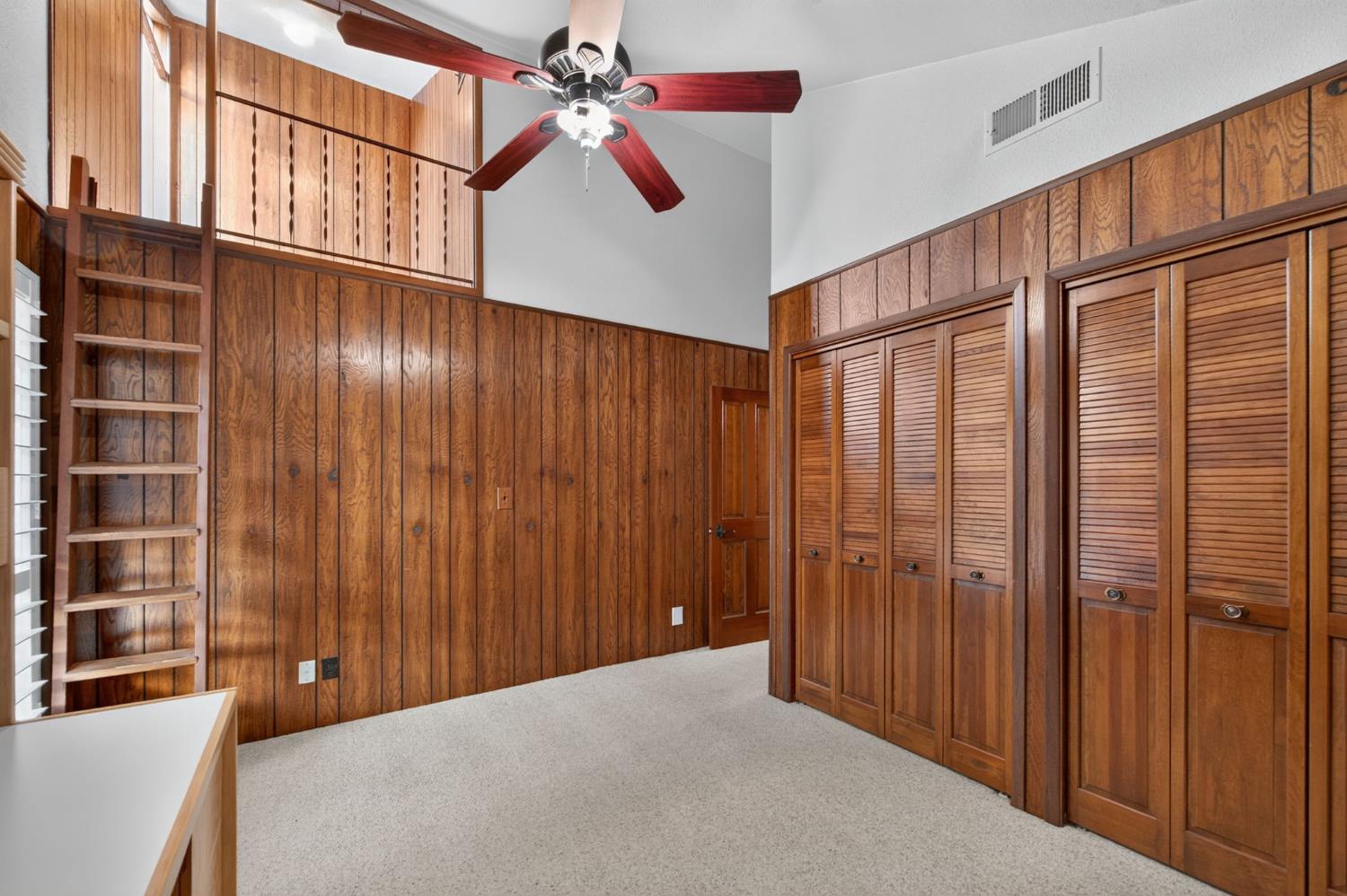 2666 W San Jose Ave, Fresno, CA 93711