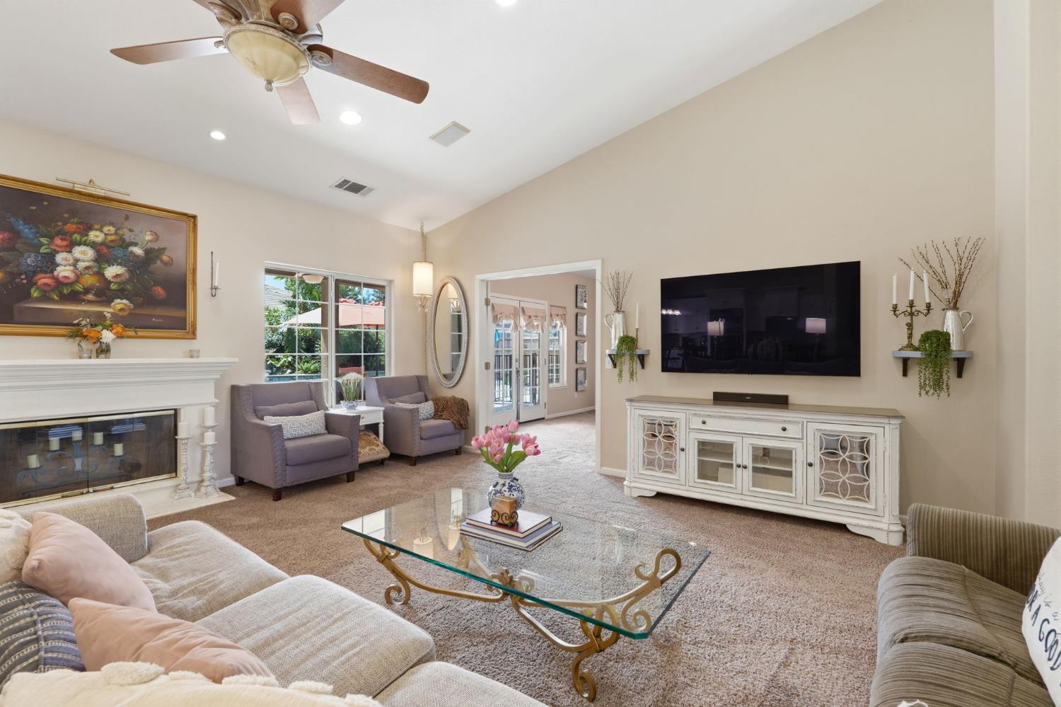 5535 W Vine Ct, Visalia, CA 93291