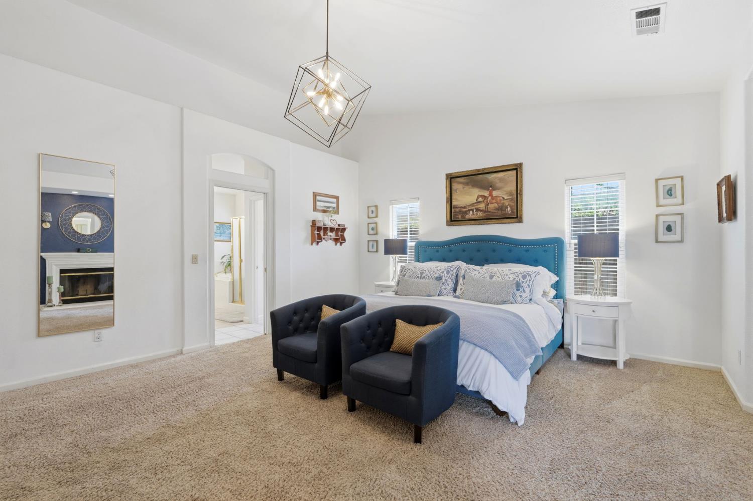 5535 W Vine Ct, Visalia, CA 93291