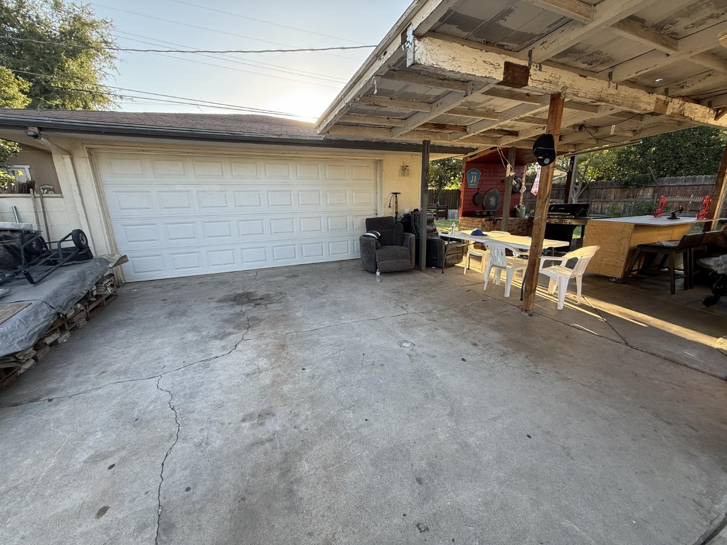 3653 N Hulbert Ave, Fresno, CA 93705