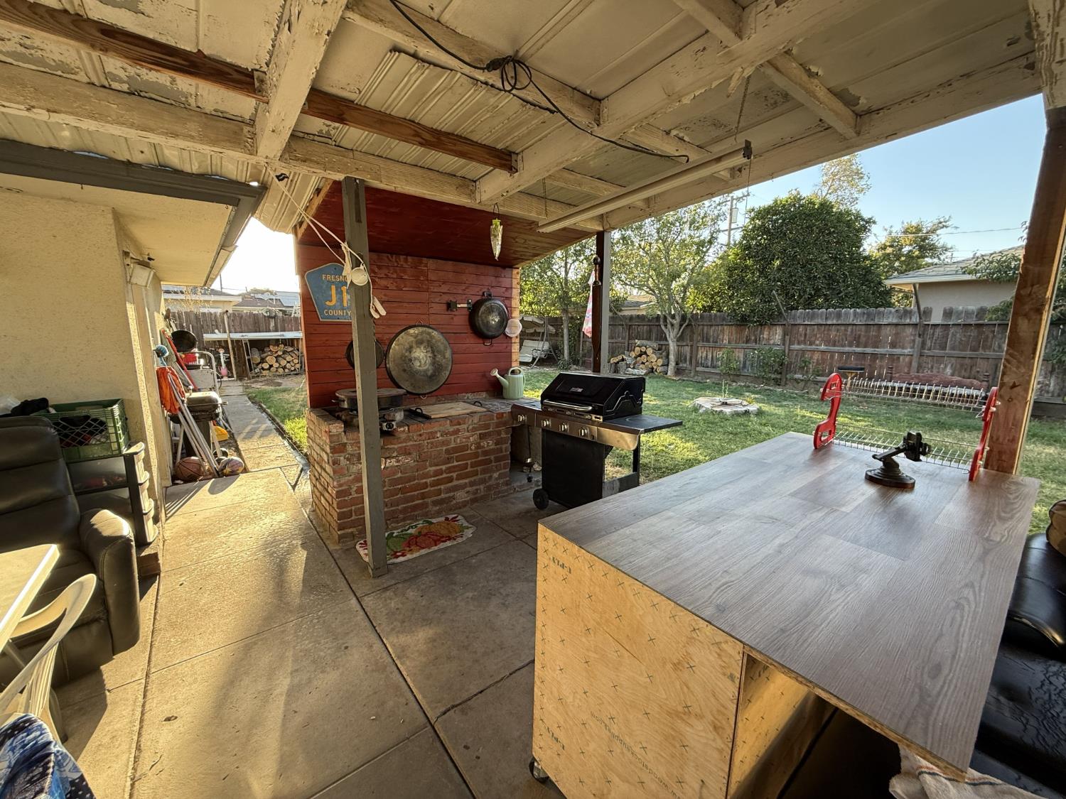3653 N Hulbert Ave, Fresno, CA 93705