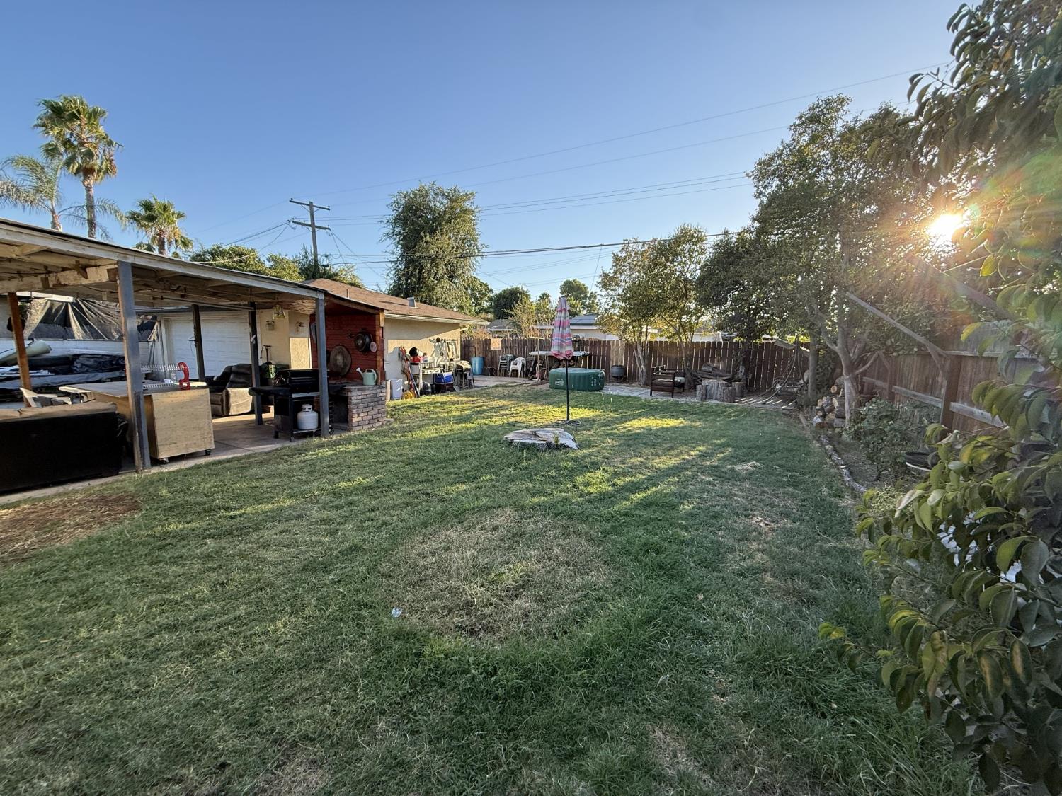 3653 N Hulbert Ave, Fresno, CA 93705
