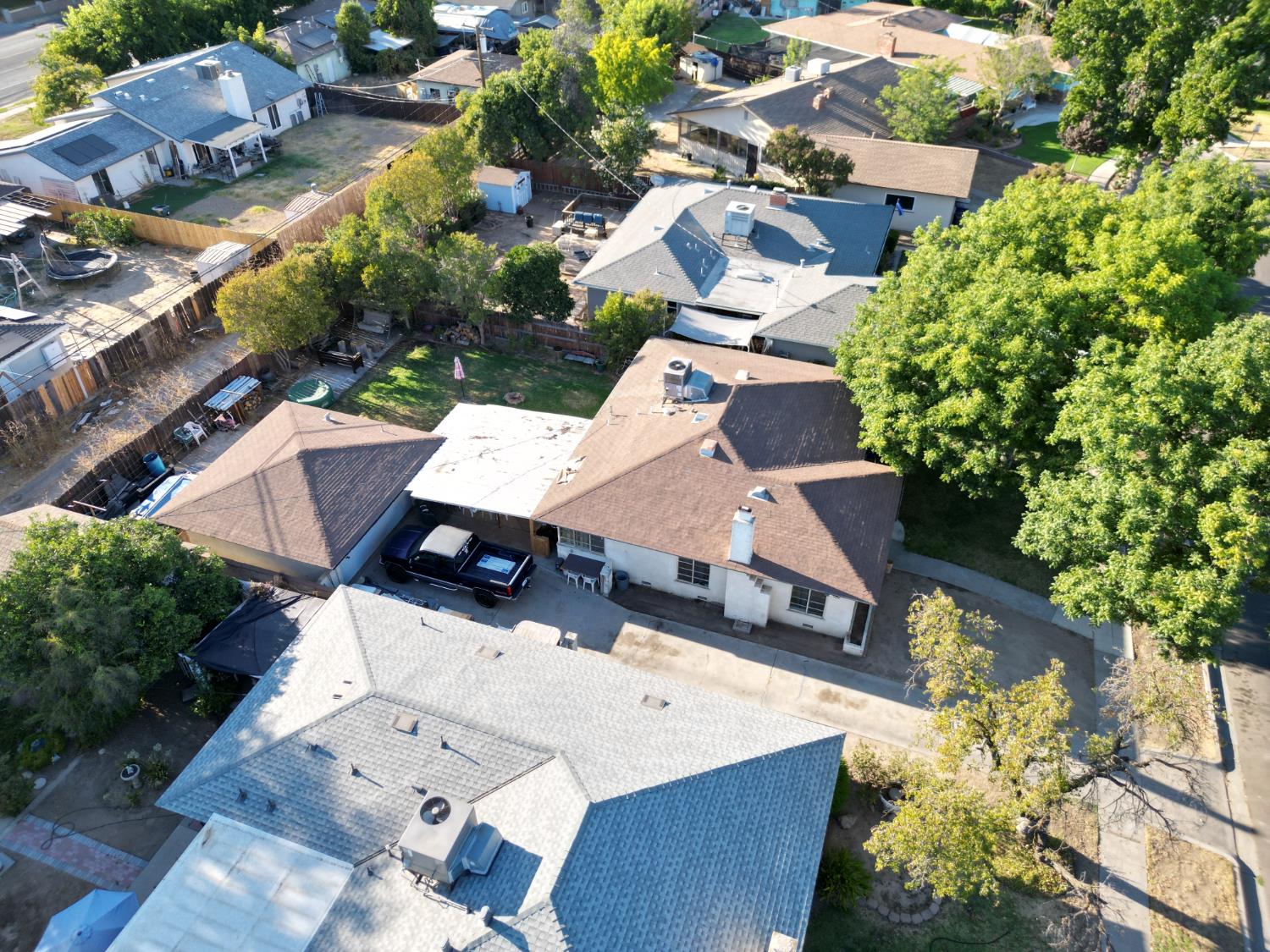 3653 N Hulbert Ave, Fresno, CA 93705