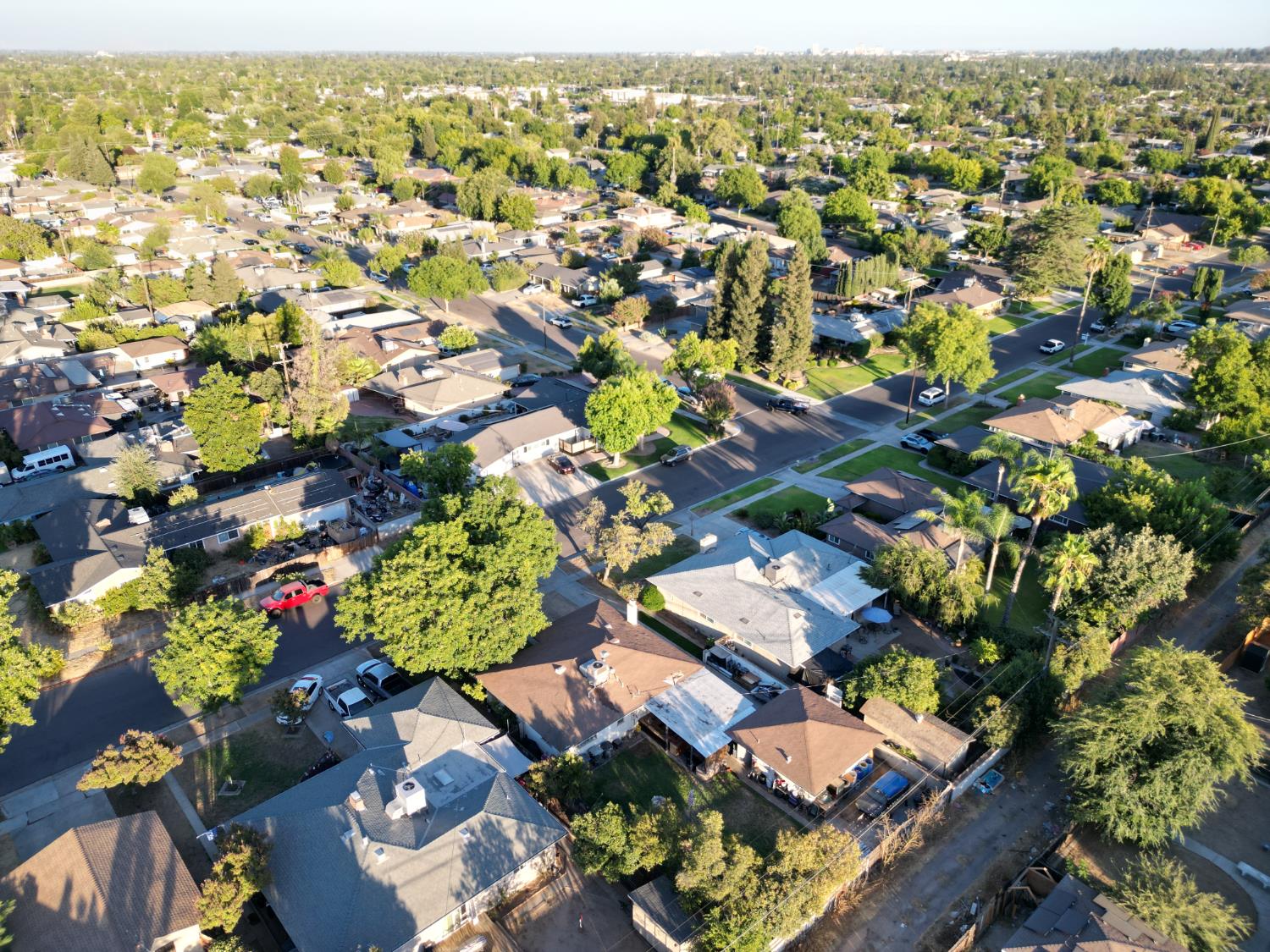 3653 N Hulbert Ave, Fresno, CA 93705