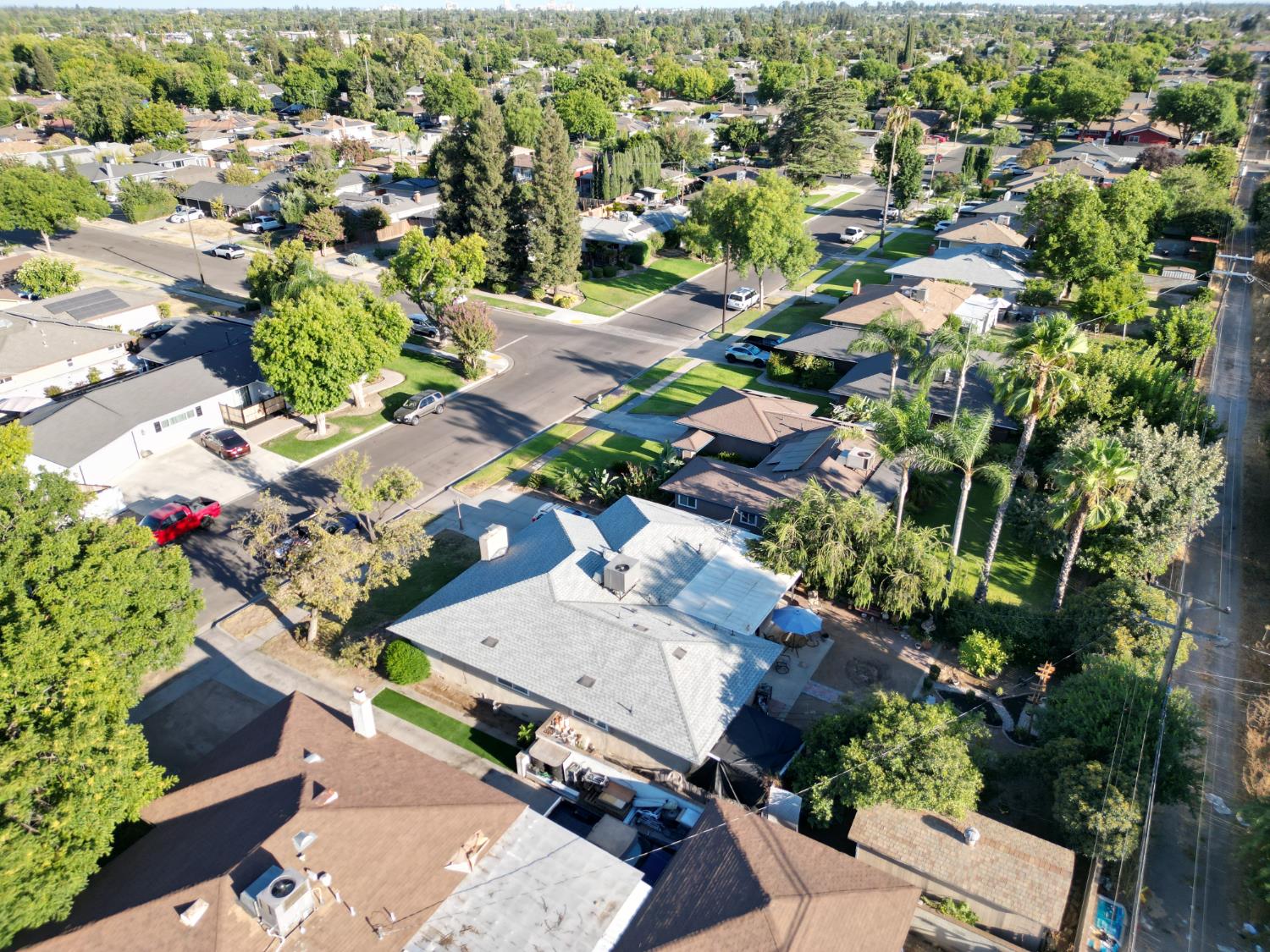 3653 N Hulbert Ave, Fresno, CA 93705