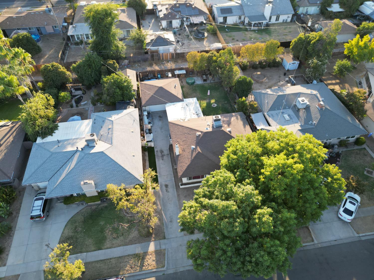 3653 N Hulbert Ave, Fresno, CA 93705