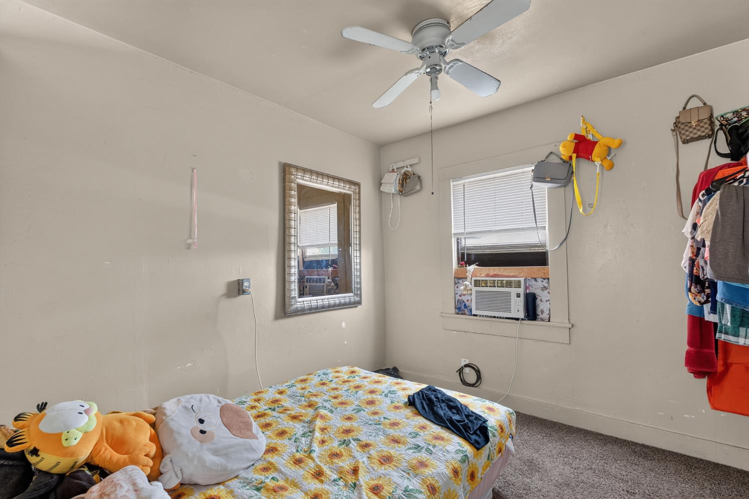 718 Nebraska Ave, Madera, CA 93638