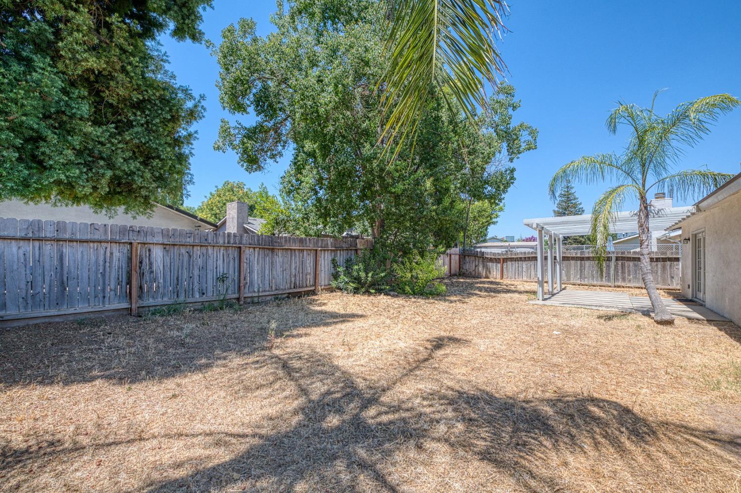 4157 N Babigian Ave, Fresno, CA 93722