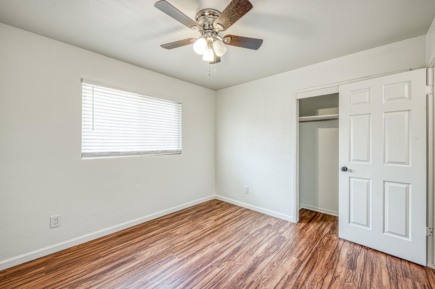 1189 Jefferson Ave, Clovis, CA 93612