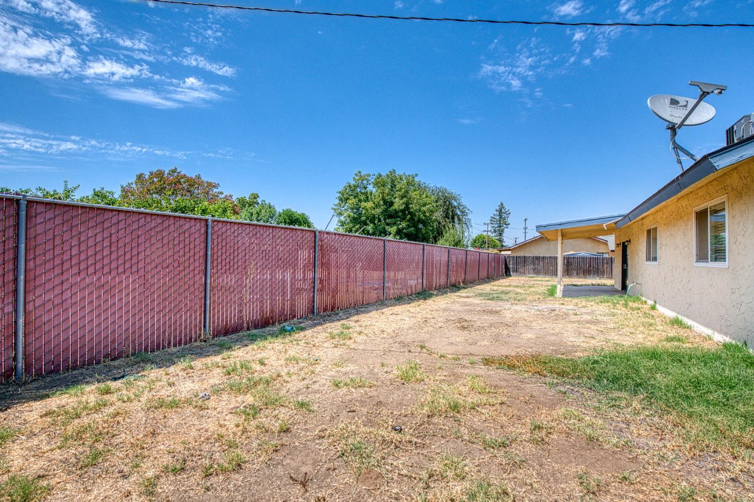 1189 Jefferson Ave, Clovis, CA 93612