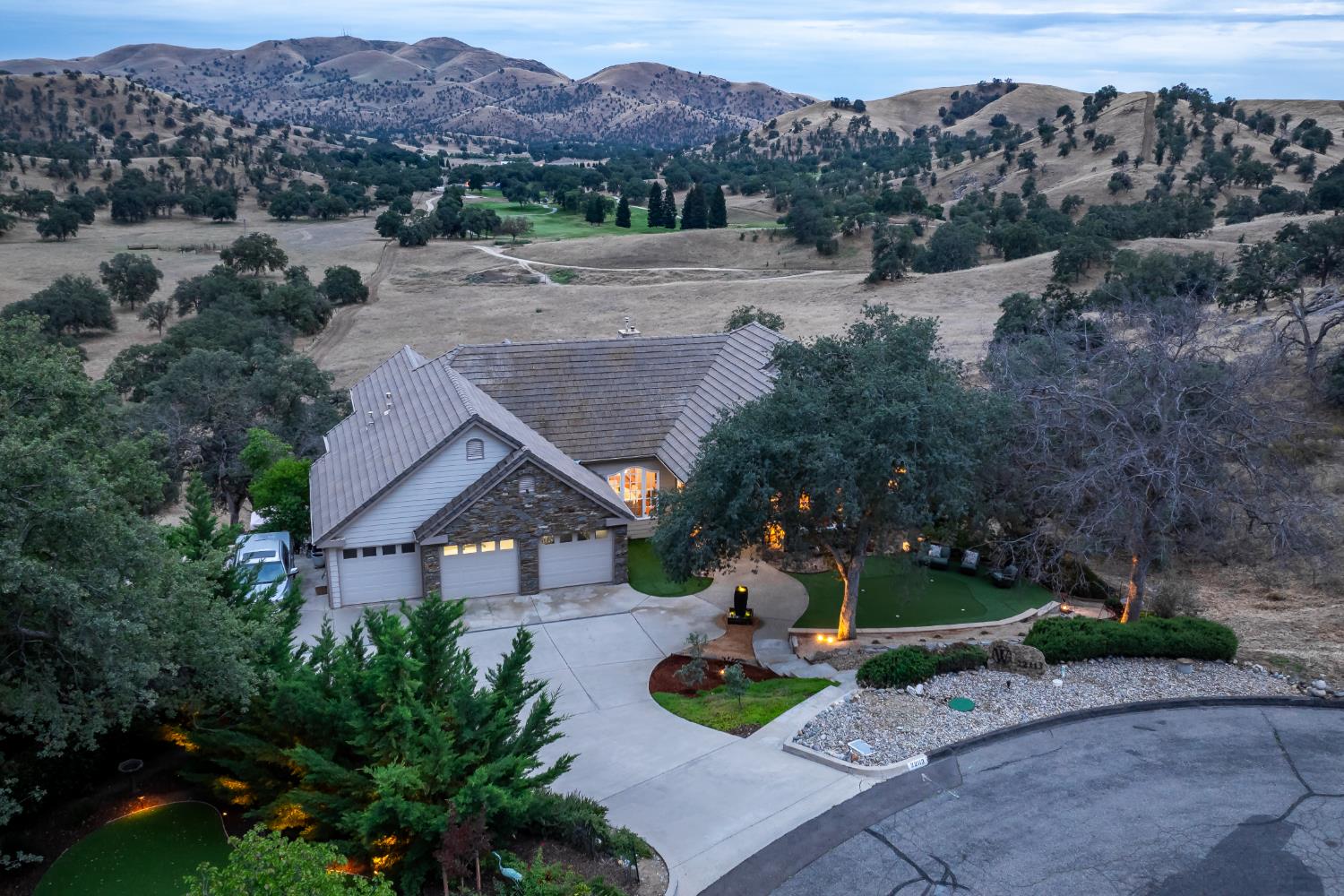 22113 Oak Glen Ln, Friant, CA 93626