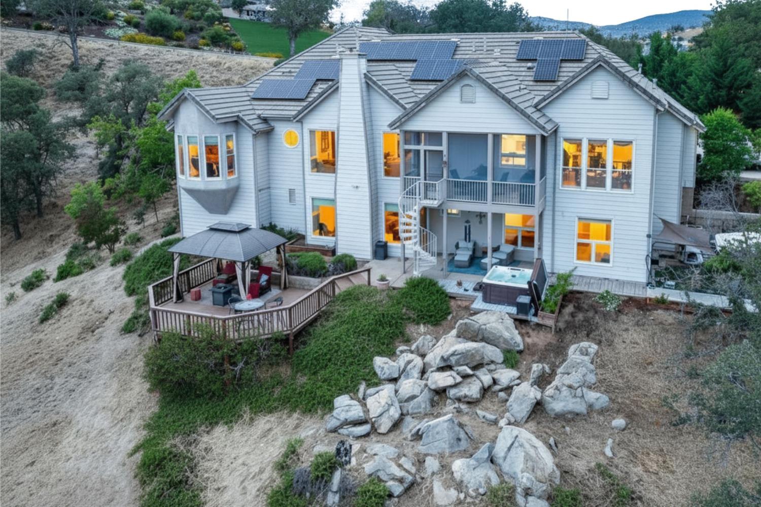 22113 Oak Glen Ln, Friant, CA 93626