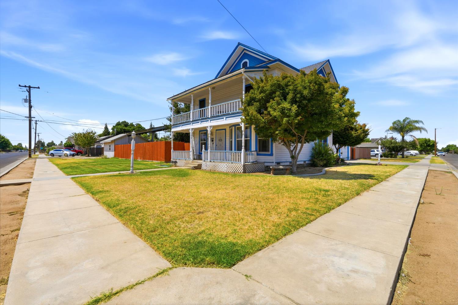 509 N Villa Ave, Dinuba, CA 93618