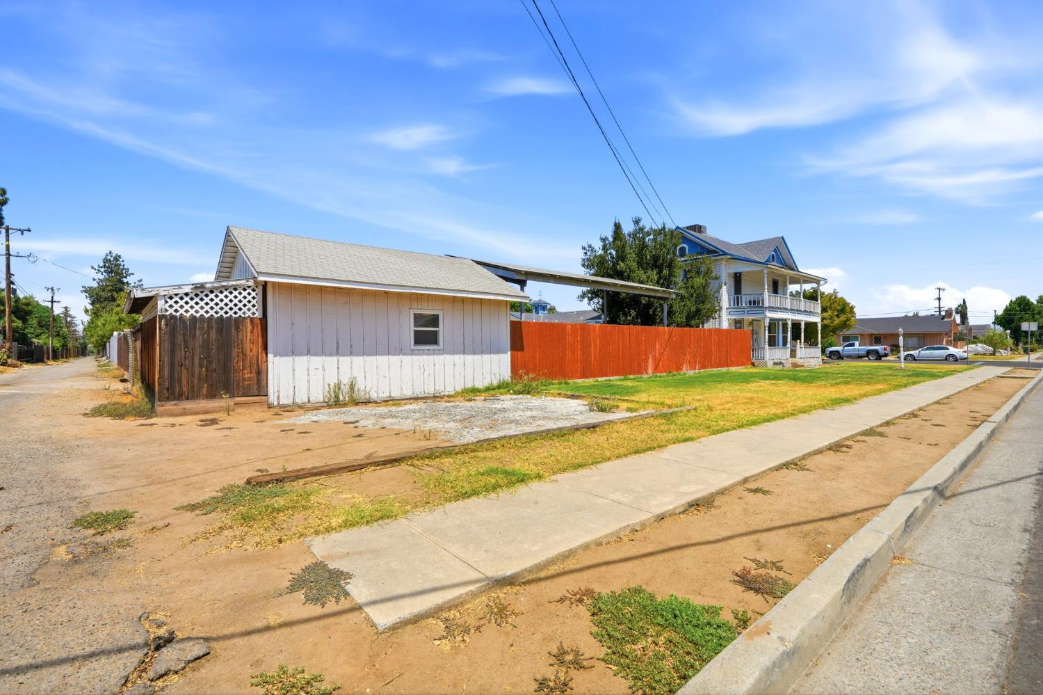509 N Villa Ave, Dinuba, CA 93618