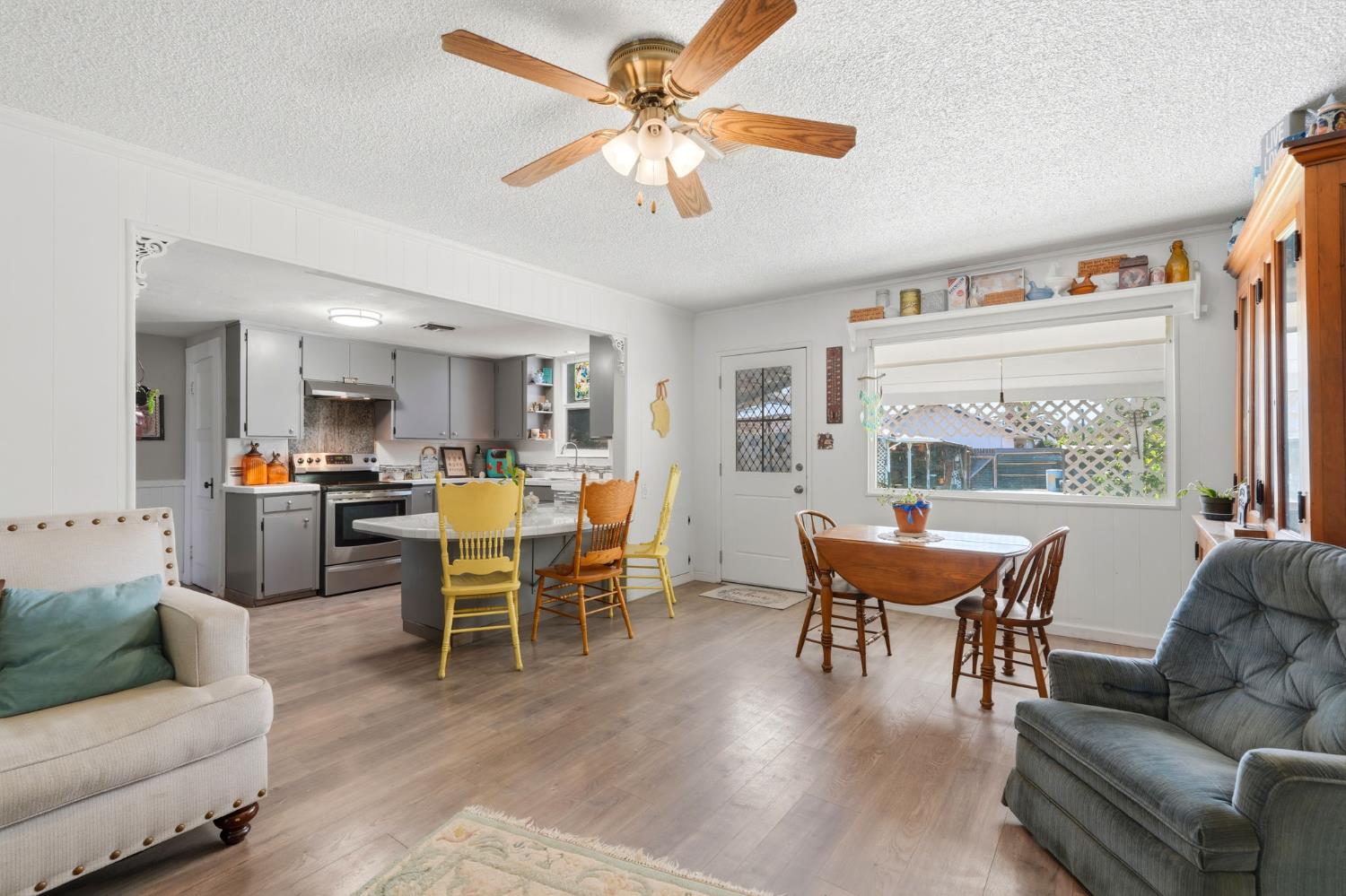 509 N Villa Ave, Dinuba, CA 93618