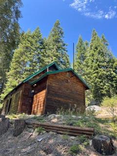 0 0 Hlk135-Cabin @ Heart Meadow, Sequoia National Prk, CA 93262