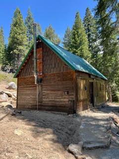 0 0 Hlk135-Cabin @ Heart Meadow, Sequoia National Prk, CA 93262