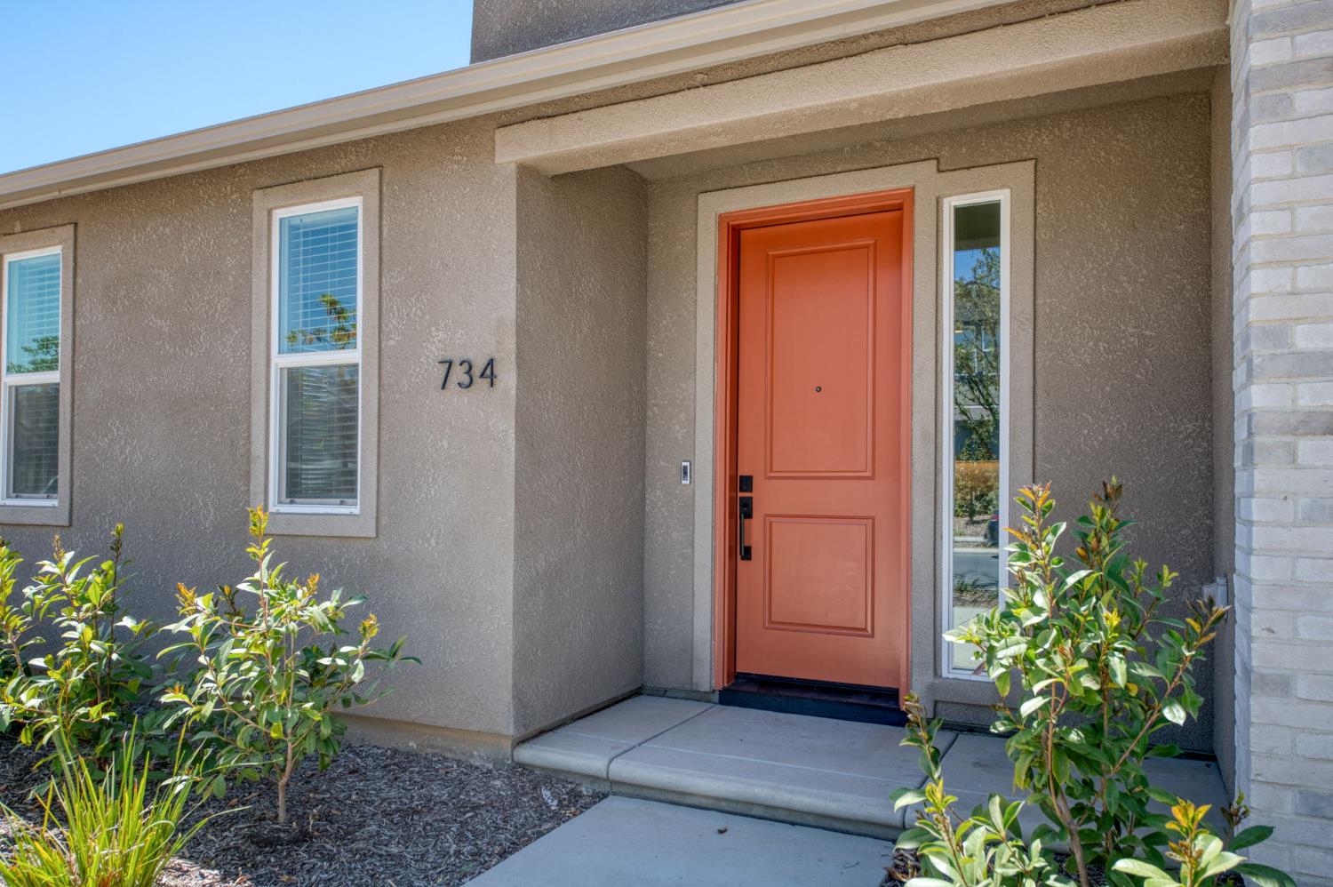734 Josephine, Madera, CA 93636