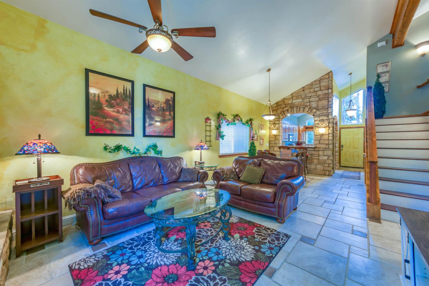 40739 Silvertip Ln, Shaver Lake, CA 93664