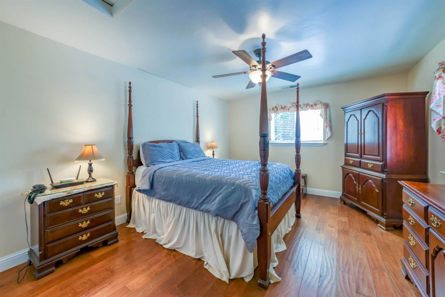 40739 Silvertip Ln, Shaver Lake, CA 93664