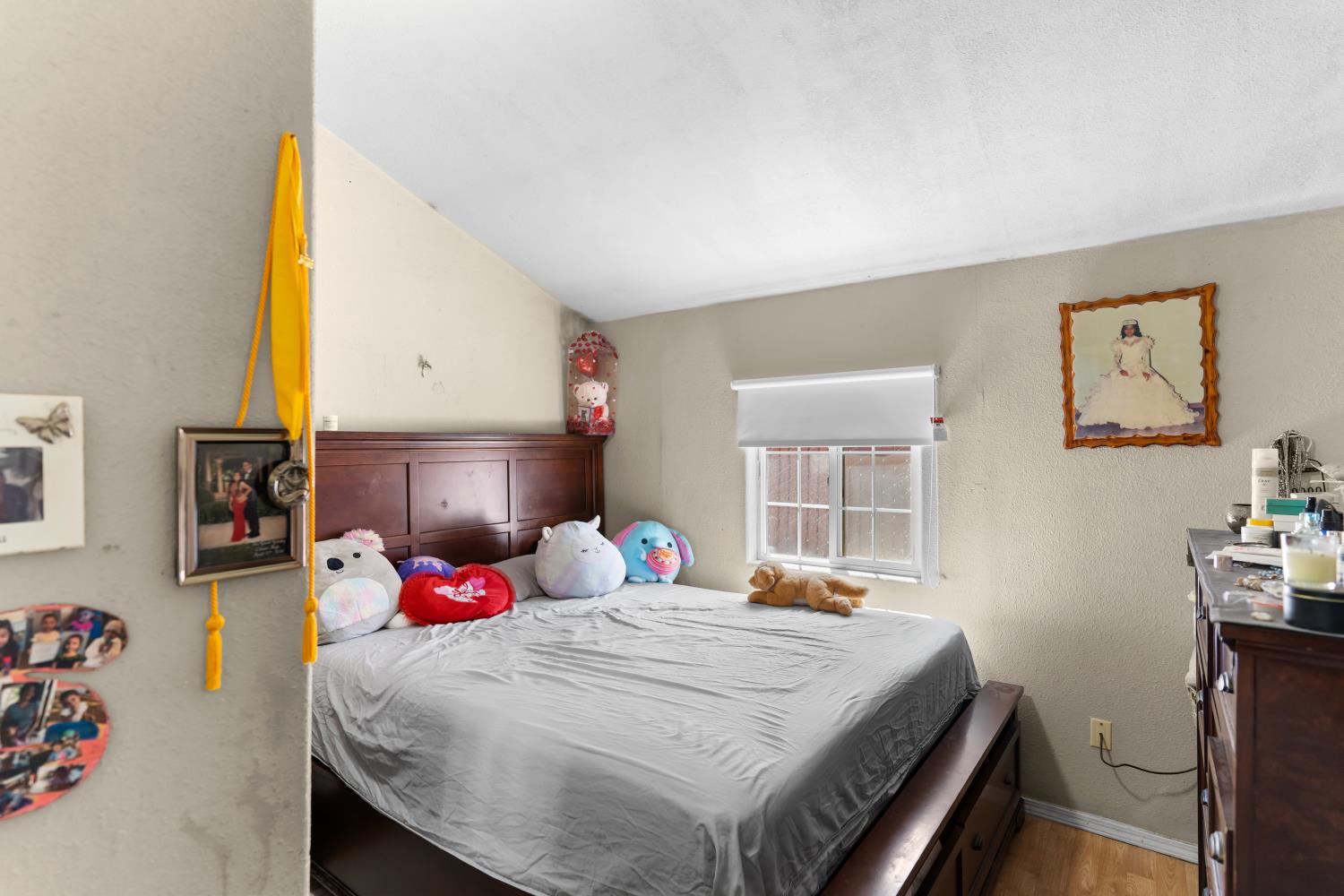 131 W Atchinson, Fresno, CA 93706