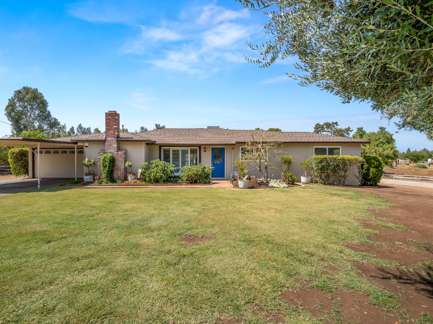 10401 E Bullard Ave, Clovis, CA 93619